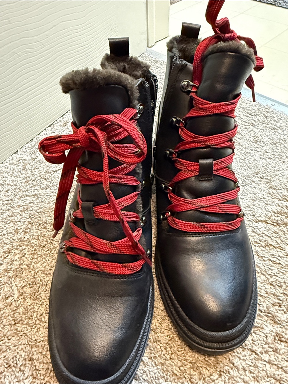 Naturalizer Black Leather Winter Boots with Red Laces